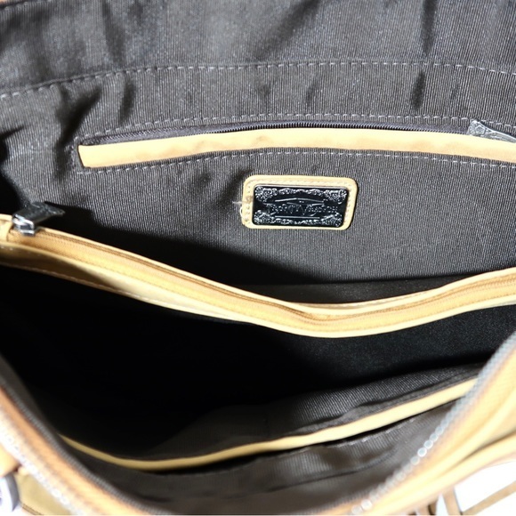 Trinity Ranch Turquoise Concho‎ Purse - Picture 7 of 7